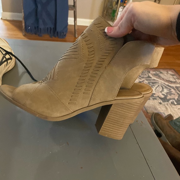 Just Fab Lace Up Suede Cutout Wedge Sandals Size 10 - Picture 3 of 5